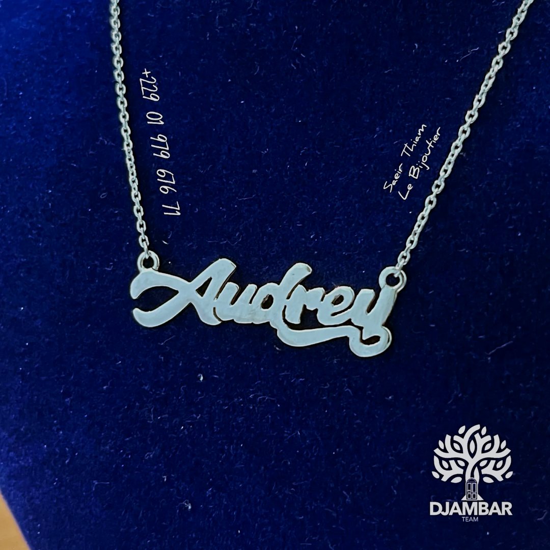 Collier pendentif — Saeir Thiam Bijouterie, Cotonou